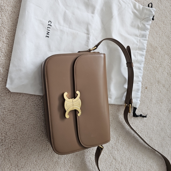 Celine Brown Crossbody Bag with Gold Hardware - Picture 2 of 10